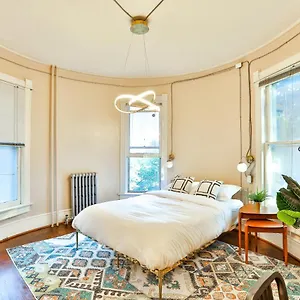 Zenboutique - Victorian Mansion Aparthotel Toronto