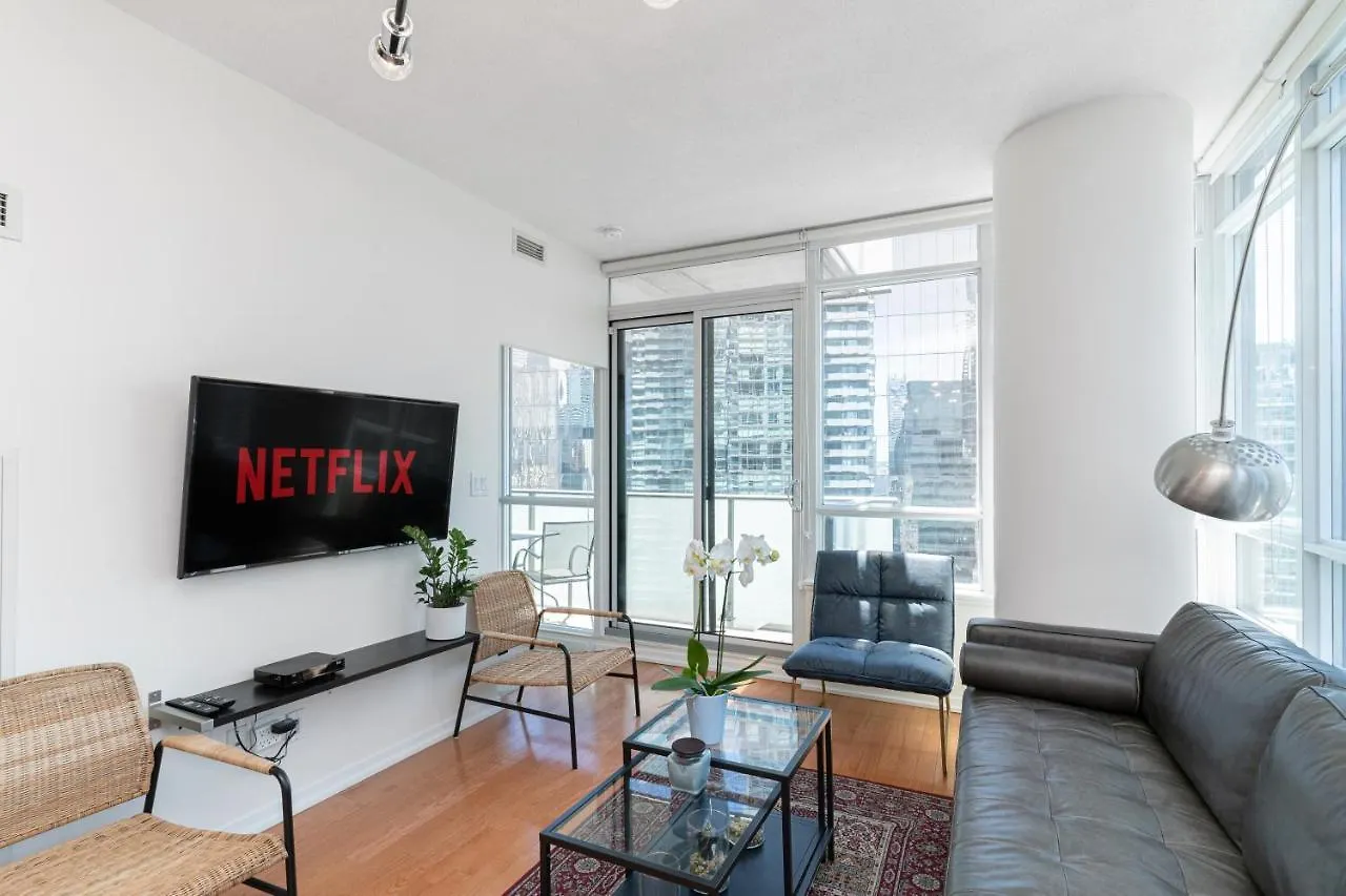 Beautiful Modern Toronto Luxurious Scotiabank Arena Aparthotel