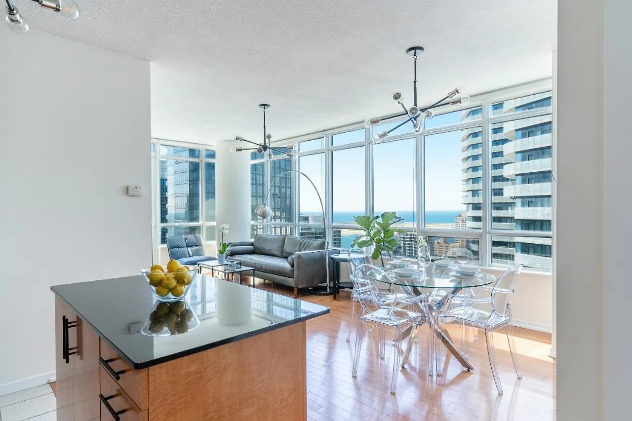 Beautiful Modern Toronto Luxurious Scotiabank Arena Aparthotel