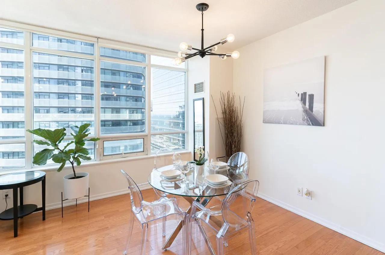 Beautiful Modern Toronto Luxurious Scotiabank Arena Aparthotel